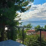 Nada Apartment, Uvala Koramaslinova, Brac * Milna (Brac)