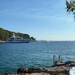 Nada Apartment, Uvala Koramaslinova, Brac
