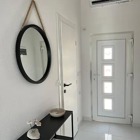 Nada Apartment, Uvala Koramaslinova, Brac Apartamento Milna (Brac)
