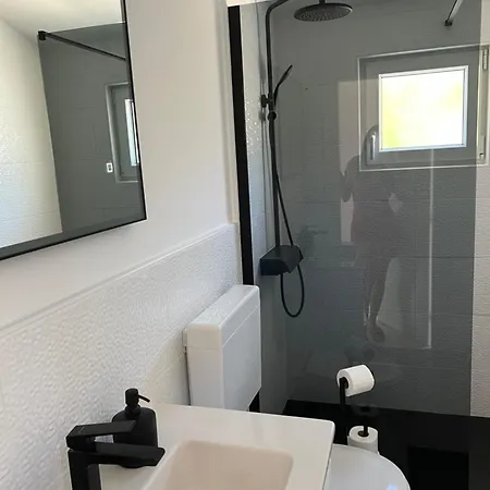 Nada Apartment, Uvala Koramaslinova, Brac Apartamento Milna (Brac)