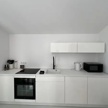 Nada Apartment, Uvala Koramaslinova, Brac *